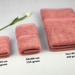 Hộp khăn quà tặng Hoakoyo Home đỗ