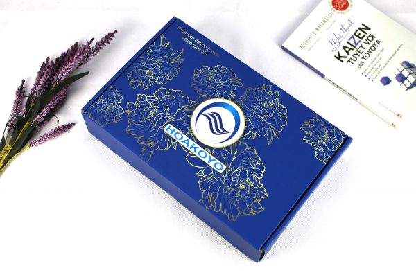 hộp khăn quà tặng 45678