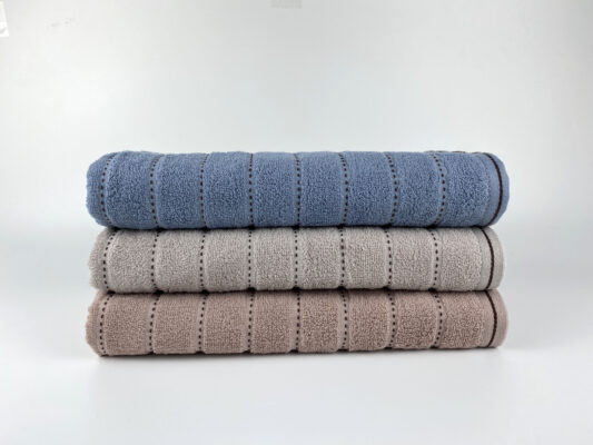 Khăn tắm Cotton nhập khẩu 70x140cm kẻ ngang - KNTC7003